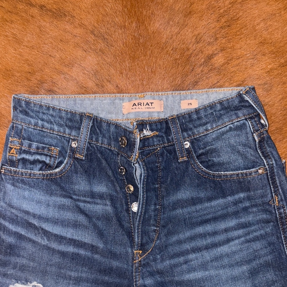 Ariat Women's Dark Blue Ankle Jeans size 25 - Picture 3 of 3